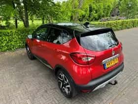 Renault Captur (2015) thumbnail 4