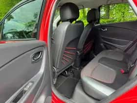 Renault Captur (2015) thumbnail 8