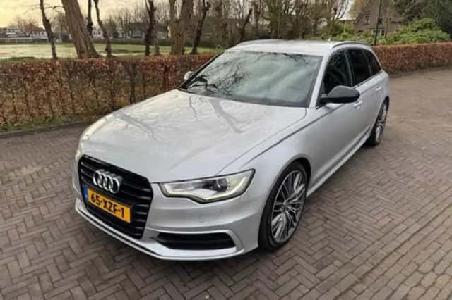 Audi A6 (2012) thumbnail 1
