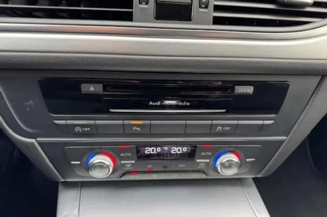 Audi A6 (2012) thumbnail 19