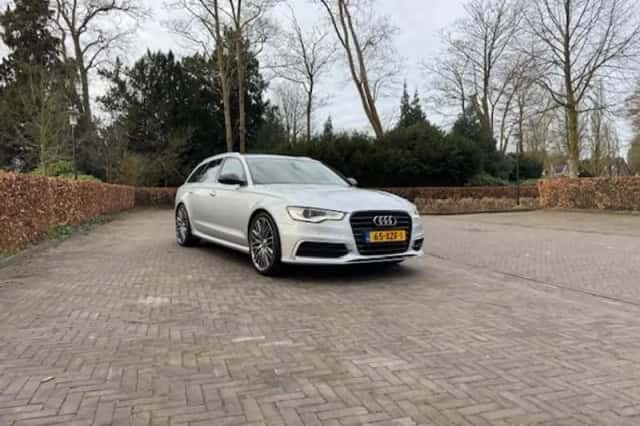 Audi A6 (2012) thumbnail 29