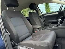 Volkswagen Passat thumbnail 17