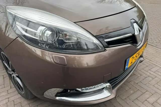 Renault Scénic (2013) thumbnail 28