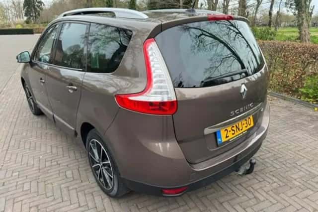 Renault Scénic (2013) thumbnail 5