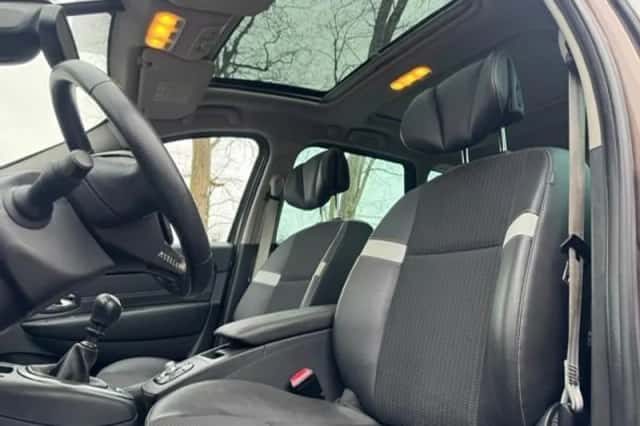 Renault Scénic (2013) thumbnail 7