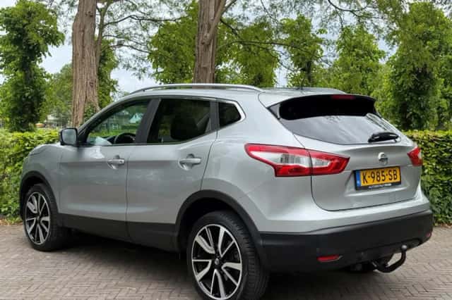 Nissan Qashqai (2017) thumbnail 2
