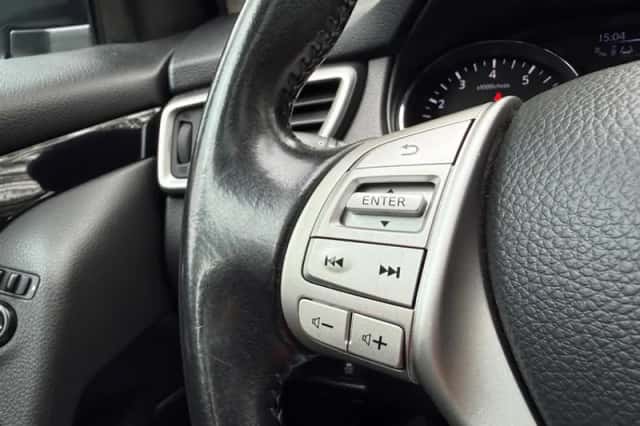 Nissan Qashqai (2017) thumbnail 12