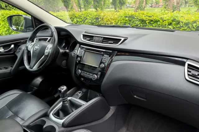 Nissan Qashqai (2017) thumbnail 9