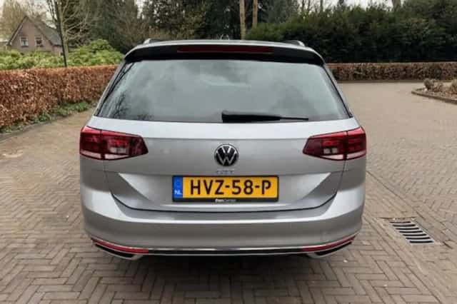 Volkswagen Passat (2021) thumbnail 26