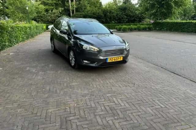 Ford Focus (2016) thumbnail 23