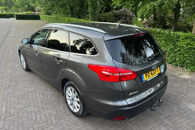 Ford Focus (2016) thumbnail 4