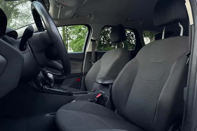 Ford Focus (2016) thumbnail 6