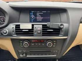 BMW X3 (2012) thumbnail 11