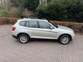 BMW X3 (2012) thumbnail 18