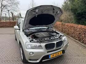 BMW X3 (2012) thumbnail 23