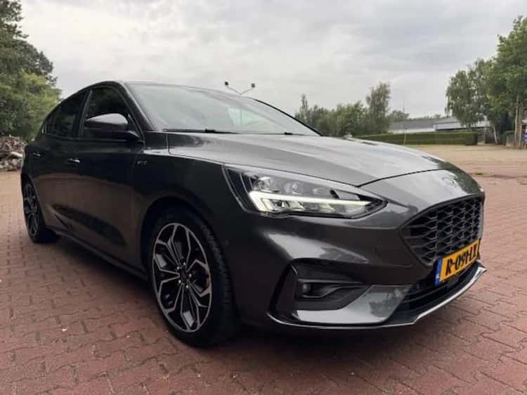 Ford Focus (2019) — foto 1