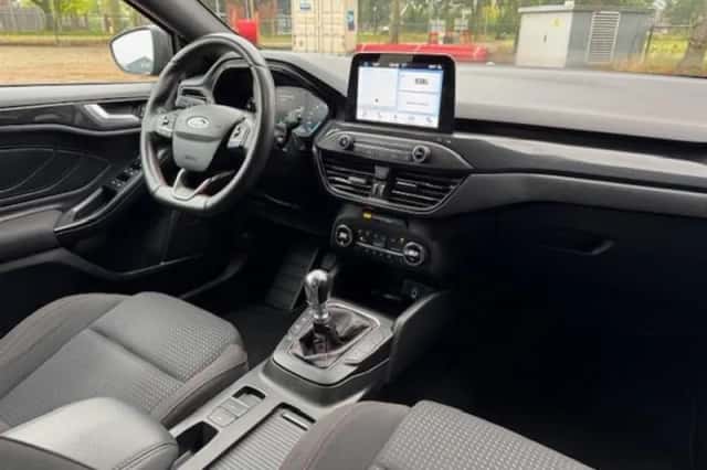 Ford Focus (2019) thumbnail 23