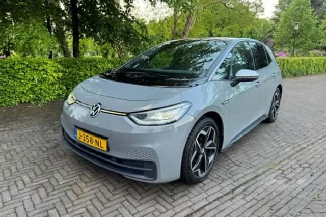Volkswagen ID.3 (2020) thumbnail 1