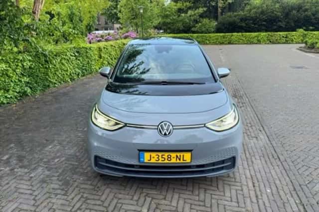 Volkswagen ID.3 (2020) thumbnail 2