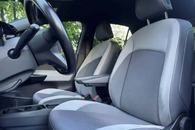 Volkswagen ID.3 (2020) thumbnail 6