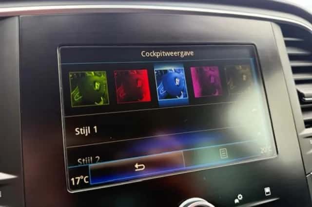 Renault Mégane (2018) thumbnail 23