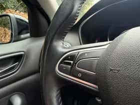 Renault Mégane (2018) thumbnail 10