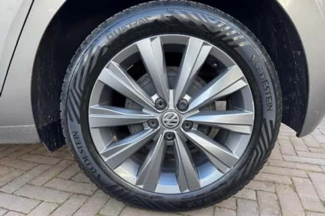 Volkswagen Polo (2018) thumbnail 27