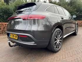 Mercedes-Benz EQC (2020) thumbnail 23