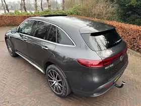 Mercedes-Benz EQC (2020) thumbnail 4