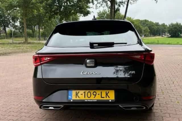 SEAT Leon (2021) thumbnail 15