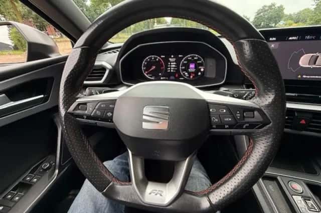 SEAT Leon (2021) thumbnail 8