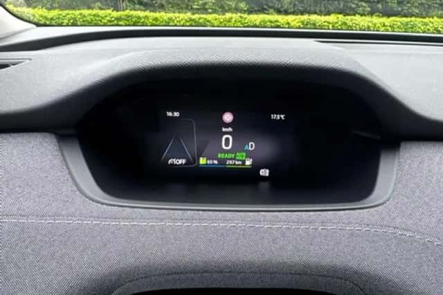 Škoda Enyaq (2021) thumbnail 15