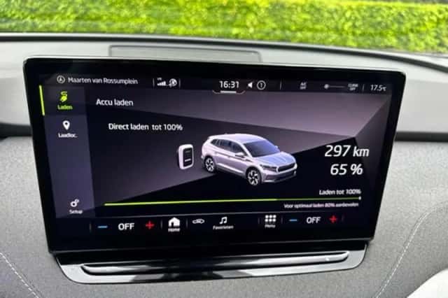 Škoda Enyaq (2021) thumbnail 18