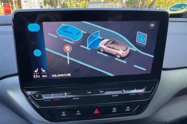 Volkswagen ID.4 (2021) thumbnail 15