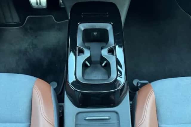 Volkswagen ID.4 (2021) thumbnail 16
