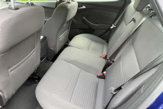 Ford Focus (2015) thumbnail 21