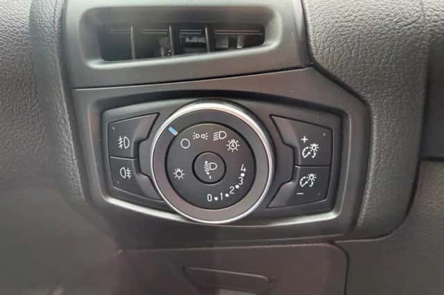 Ford Focus (2015) thumbnail 29