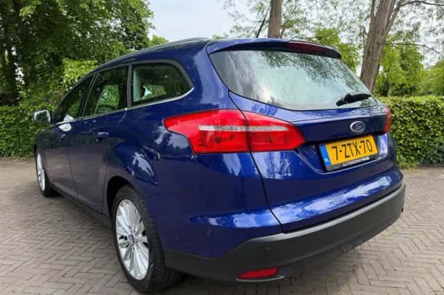 Ford Focus (2015) thumbnail 6
