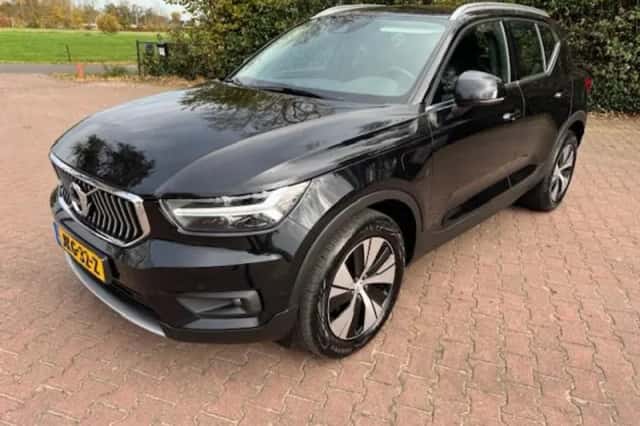 Volvo XC40 (2020) thumbnail 1
