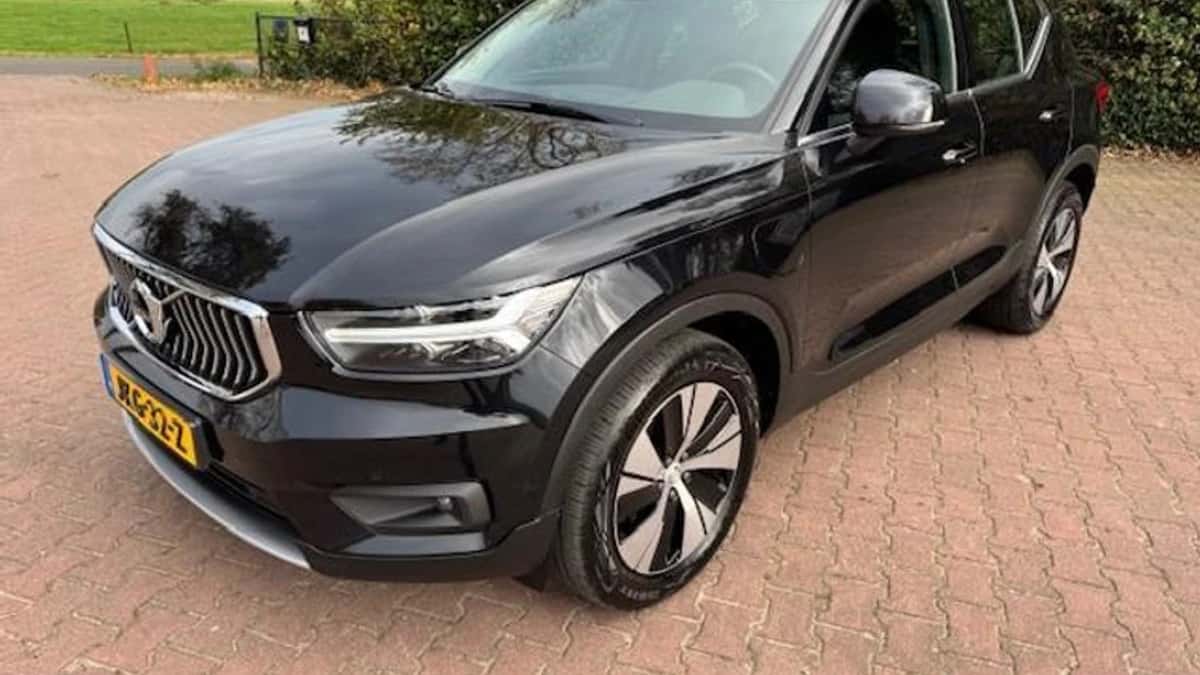 Volvo XC40 (2020) — foto 1