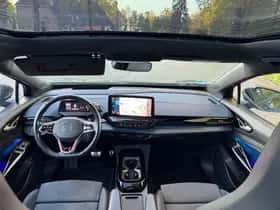 Volkswagen ID.4 (2021) thumbnail 11