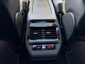Volkswagen ID.4 (2021) thumbnail 10