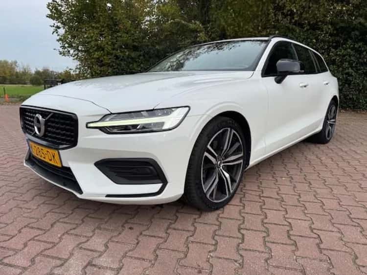 Volvo V60 (2020) — foto 1