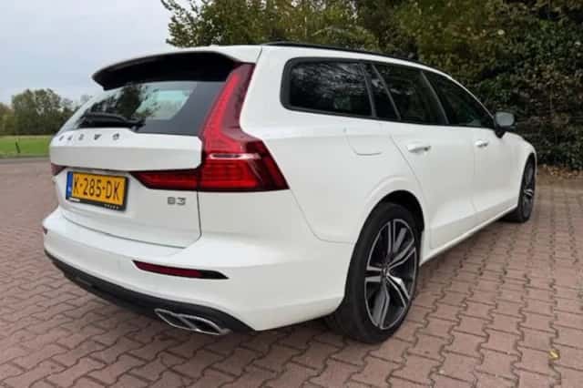 Volvo V60 (2020) thumbnail 19