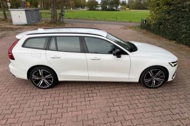 Volvo V60 (2020) thumbnail 20