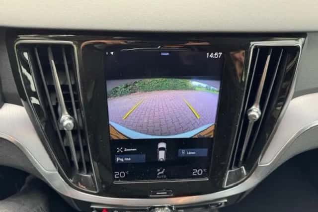 Volvo V60 (2020) thumbnail 10