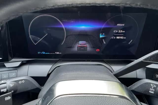 Renault Mégane E-Tech (2023) thumbnail 13