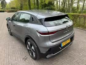Renault Mégane E-Tech (2023) thumbnail 4