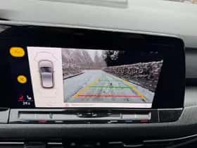 Volkswagen Golf (2021) thumbnail 9