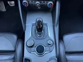 Alfa Romeo Giulia (2019) thumbnail 19